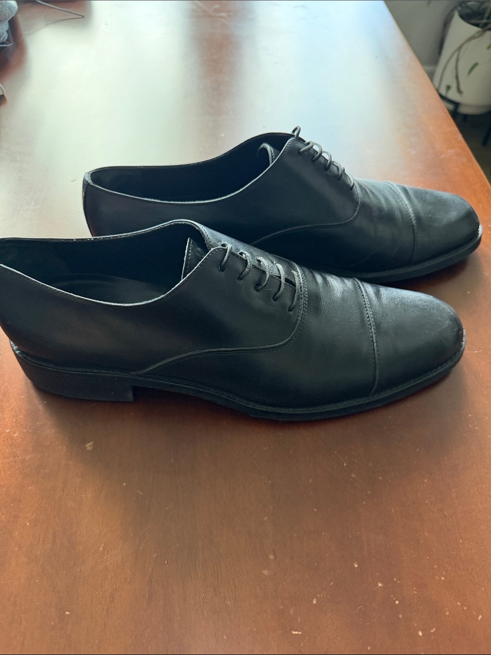 Salvatore Ferragamo Black Cap-Toe Leather Oxfords - Picture 2 of 5